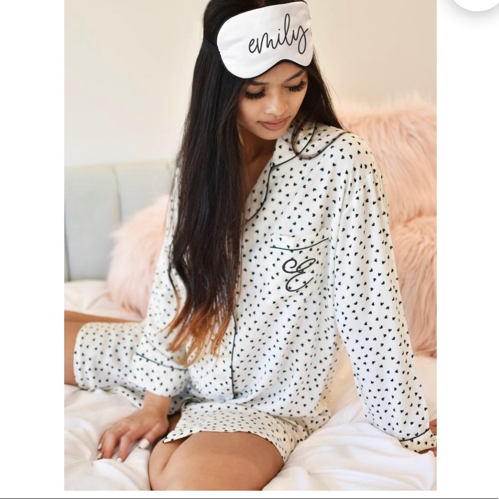 Confetti Hearts Sleep-shirt with monogram "N"
